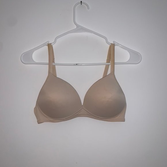 Underwire tan Bra - Picture 1 of 1
